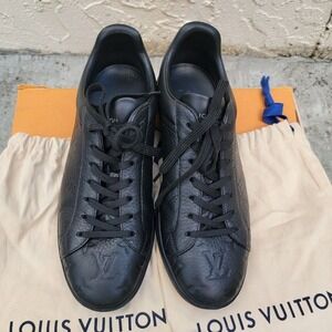 Louis Vuitton Men's Luxembourg Monogram Leather Sneakers LV Size 7 US 8 Black